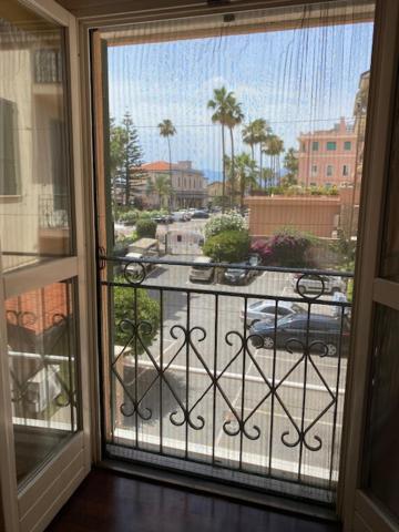 The Shell Apartment Bordighera Exteriör bild