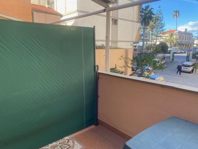 The Shell Apartment Bordighera Exteriör bild